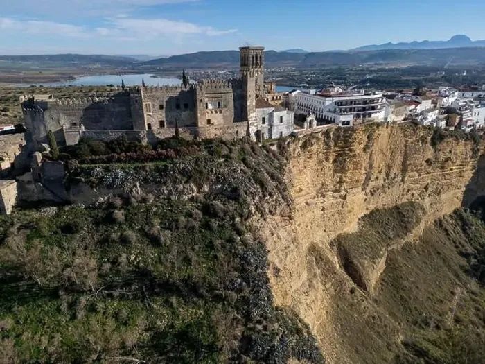 Framed Print : aerial view of the pretty white village of Arcos de la Frontera in the province of Cadiz, Andalusia Framed Print : aerial view of the pretty white village of Arcos de la Frontera in the province of Cadiz, Andalusia