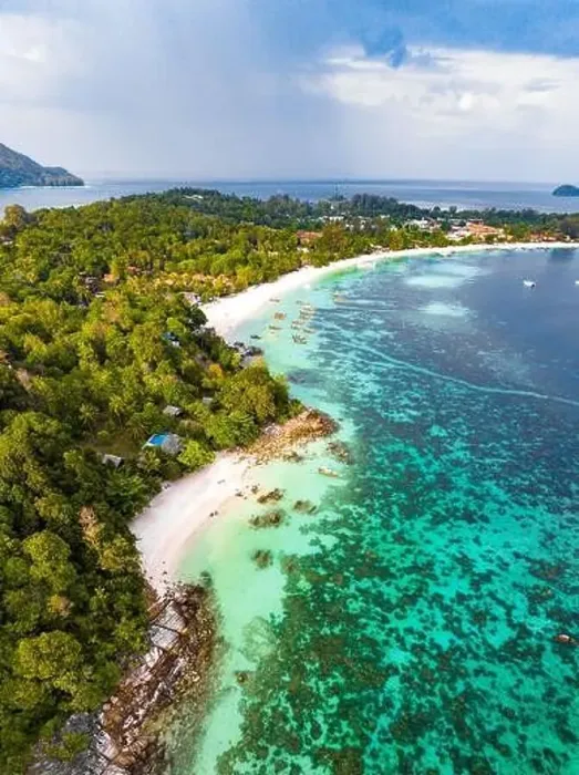 Framed Print : Aerial view of Sanom secret beach in koh Lipe, Satun, Thailand Framed Print : Aerial view of Sanom secret beach in koh Lipe, Satun, Thailand