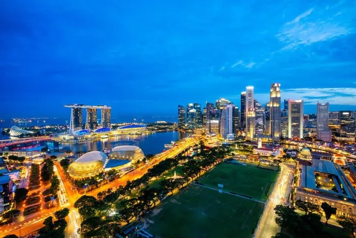 Framed Print : Aerial view of the Singapore landmark financial business district at twilight sunset scene with skyscraper Framed Print : Aerial view of the Singapore landmark financial business district at twilight sunset scene with skyscraper