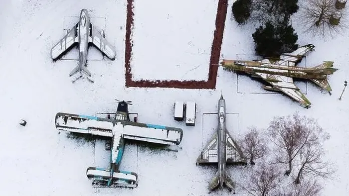 Framed Print : Aerial view of snow-clad tanks Framed Print : Aerial view of snow-clad tanks