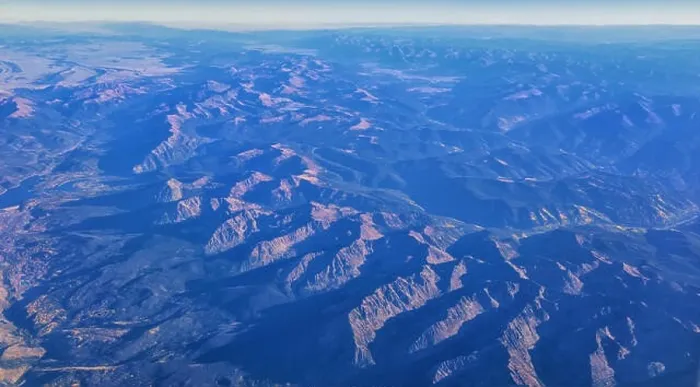Framed Print : Aerial view of topographical Rocky Mountain landscapes on flight over Colorado and Utah during autumn Framed Print : Aerial view of topographical Rocky Mountain landscapes on flight over Colorado and Utah during autumn