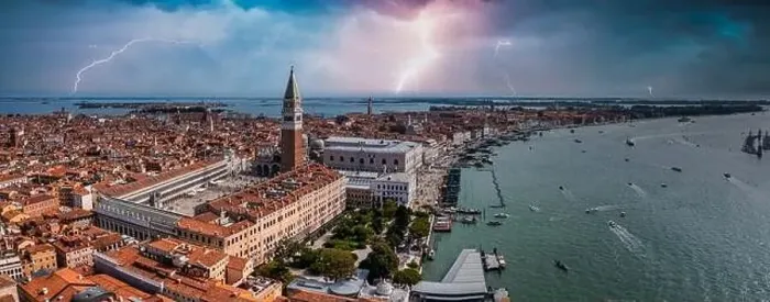 Framed Print : Aerial View Of Venice near Saint Mark's Square Framed Print : Aerial View Of Venice near Saint Mark's Square