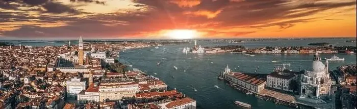 Framed Print : Aerial View Of Venice near Saint Mark's Square Framed Print : Aerial View Of Venice near Saint Mark's Square