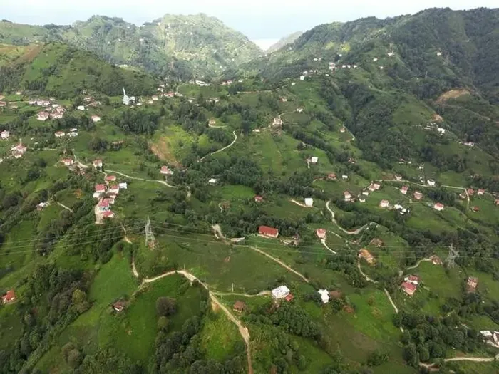 Framed Print : An aerial view of the villages of Rize, Turkey's most natural city Framed Print : An aerial view of the villages of Rize, Turkey's most natural city