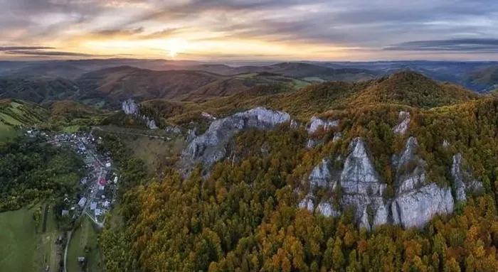 Framed Print : Aerial view on Vrsatecke Bradla at sunset, Slovakia autumn landscape Framed Print : Aerial view on Vrsatecke Bradla at sunset, Slovakia autumn landscape