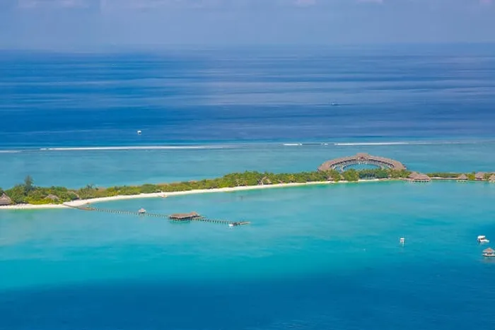 Framed Print : Aerial view of water bungalow and blue sea sky background in Maldives Framed Print : Aerial view of water bungalow and blue sea sky background in Maldives