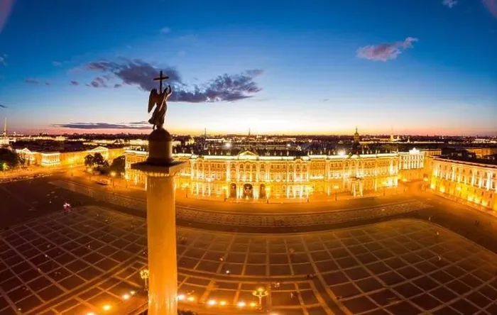 Framed Print : Aerial front view at the Winter Palace building in white nights Framed Print : Aerial front view at the Winter Palace building in white nights