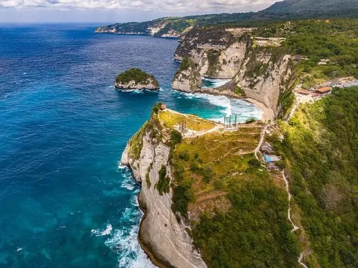 Framed Print : Airview of Diamond Beach on Nusa Penida Island, Indonesia Framed Print : Airview of Diamond Beach on Nusa Penida Island, Indonesia