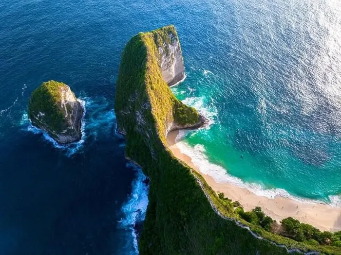 Framed Print : Airview of Kelingking Beach on Nusa Penida Island, Indonesia Framed Print : Airview of Kelingking Beach on Nusa Penida Island, Indonesia