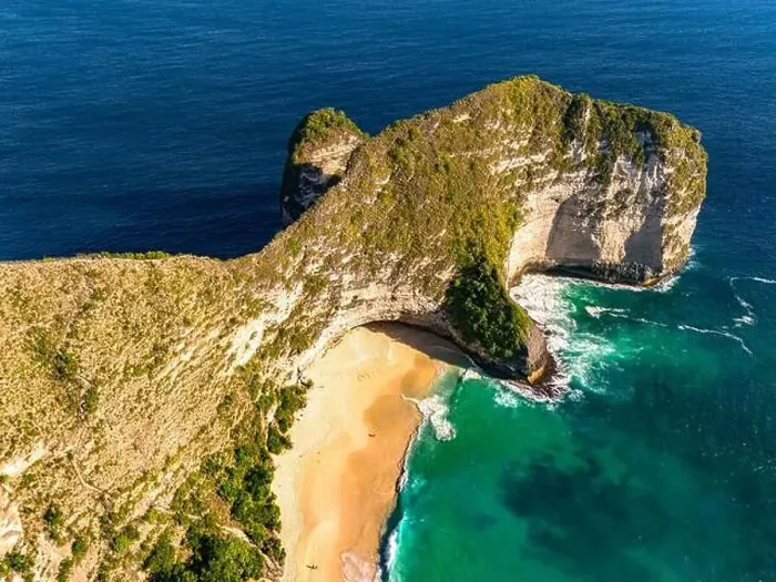 Framed Print : Airview of Kelingking Beach on Nusa Penida Island, Indonesia Framed Print : Airview of Kelingking Beach on Nusa Penida Island, Indonesia
