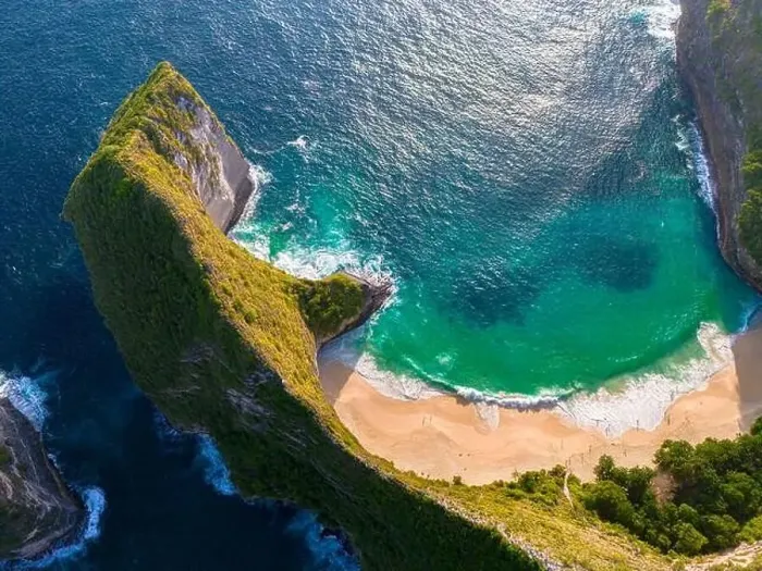 Framed Print : Airview of Kelingking Beach on Nusa Penida Island, Indonesia Framed Print : Airview of Kelingking Beach on Nusa Penida Island, Indonesia