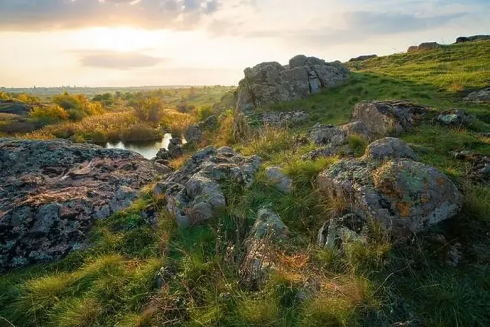 Framed Print : Aktovsky Canyon in Ukraine surrounded large stone boulders Framed Print : Aktovsky Canyon in Ukraine surrounded large stone boulders