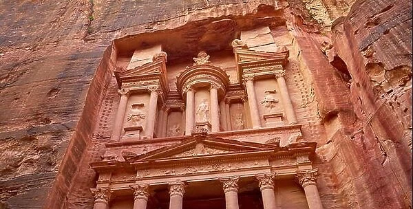 Al Khazneh Treasury, Petra, Jordan
