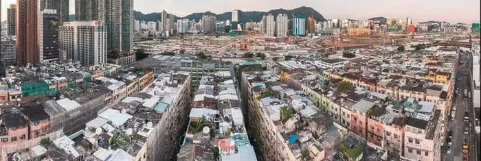 Framed Print : Amazing Colorful messy rooftop on dense old residential house in Kowloon, Hong Kong, evening Framed Print : Amazing Colorful messy rooftop on dense old residential house in Kowloon, Hong Kong, evening