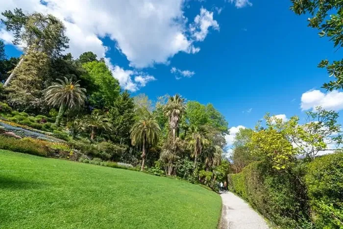 Framed Print : Amazing garden in Tremezzo - Como lake in Italy Framed Print : Amazing garden in Tremezzo - Como lake in Italy