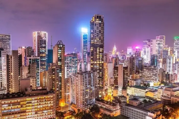 Framed Print : The amazing night and sunset view of cityscape and skyscrapers in Hong-Kong Framed Print : The amazing night and sunset view of cityscape and skyscrapers in Hong-Kong