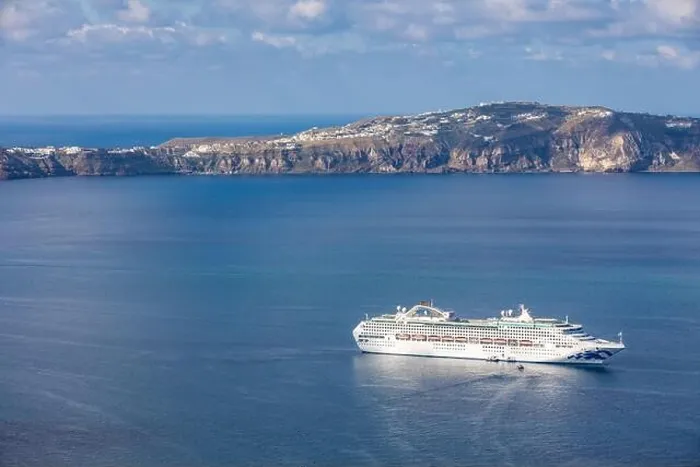 Framed Print : Amazing seascape view of caldera in Santorini, Greece with cruise ships, island coast. Cruise ships in sea bay shore Framed Print : Amazing seascape view of caldera in Santorini, Greece with cruise ships, island coast. Cruise ships in sea bay shore