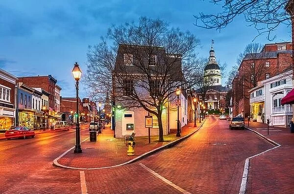 Annapolis, Maryland, USA downtown cityscape on Main Street at twilight