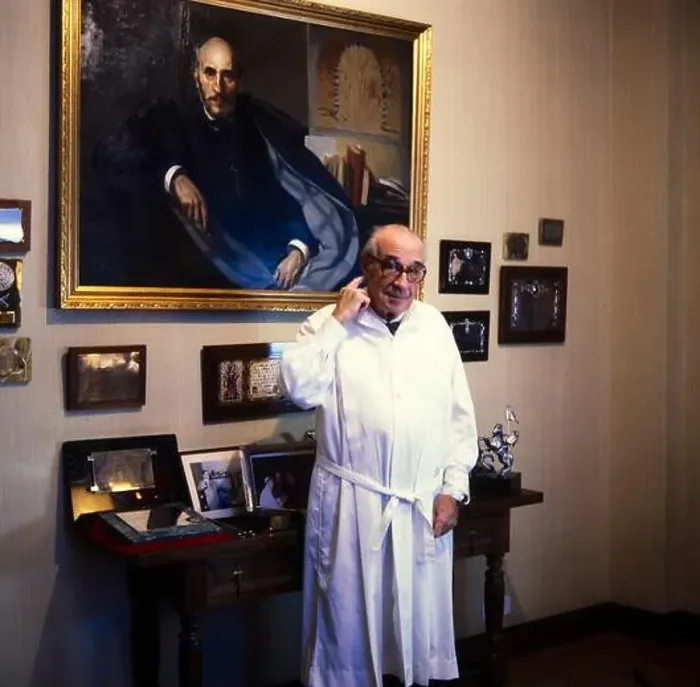 Framed Print : Antoni Puigvert i Gorro. Médico urólogo español Framed Print : Antoni Puigvert i Gorro. Médico urólogo español