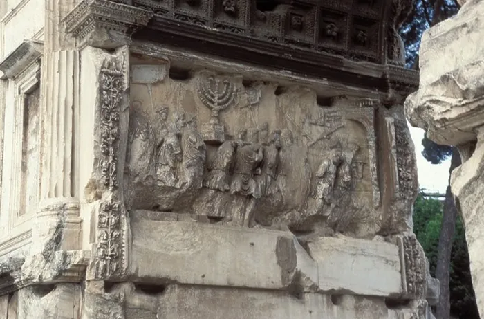 Framed Print : ARCH OF TITUS PANEL FROM THE ARCH DEPICTING ROMAN SOLDIERS IN TRIUMPHANT PROCESSION CARRYING THE GOLDEN MENORAH & OTHER Framed Print : ARCH OF TITUS PANEL FROM THE ARCH DEPICTING ROMAN SOLDIERS IN TRIUMPHANT PROCESSION CARRYING THE GOLDEN MENORAH & OTHER