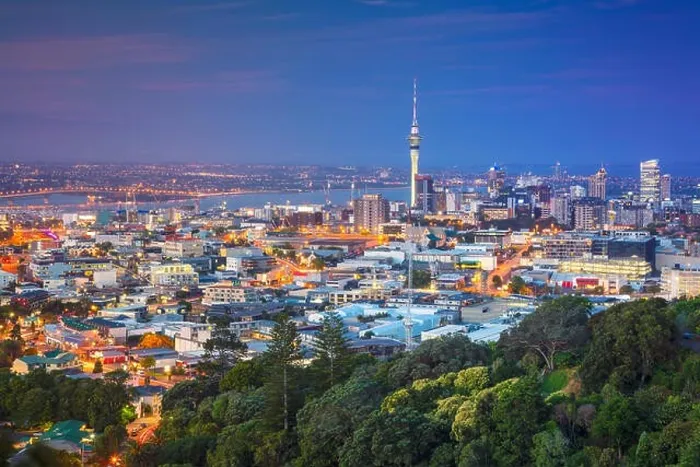Framed Print : Auckland. Cityscape image of Auckland skyline, New Zealand taken from Mt. Eden at dusk Framed Print : Auckland. Cityscape image of Auckland skyline, New Zealand taken from Mt. Eden at dusk