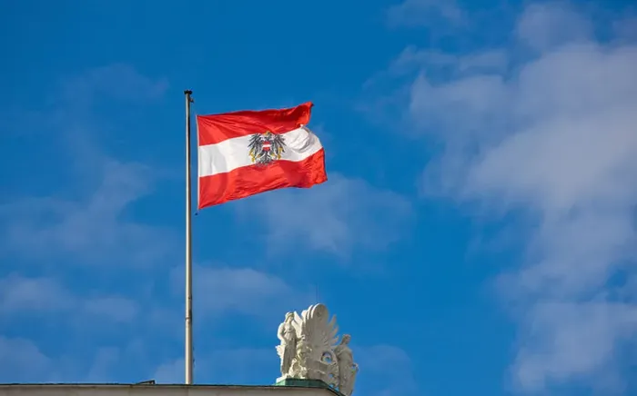 Framed Print : Austrian flag on the roof of the parliament building, Vienna, Austria, Europe Framed Print : Austrian flag on the roof of the parliament building, Vienna, Austria, Europe