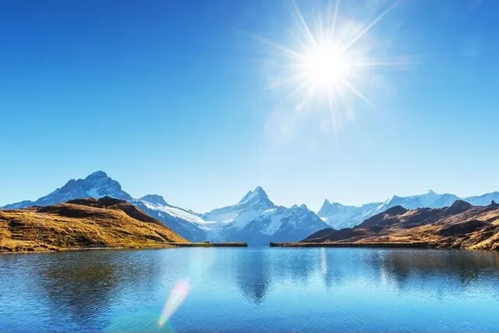 Framed Print : Bachalpsee lake in Swiss Alps mountains. Snowy peaks of Wetterhorn, Mittelhorn and Rosenhorn on background. Grindelwald valley, Switzerland Framed Print : Bachalpsee lake in Swiss Alps mountains. Snowy peaks of Wetterhorn, Mittelhorn and Rosenhorn on background. Grindelwald valley, Switzerland