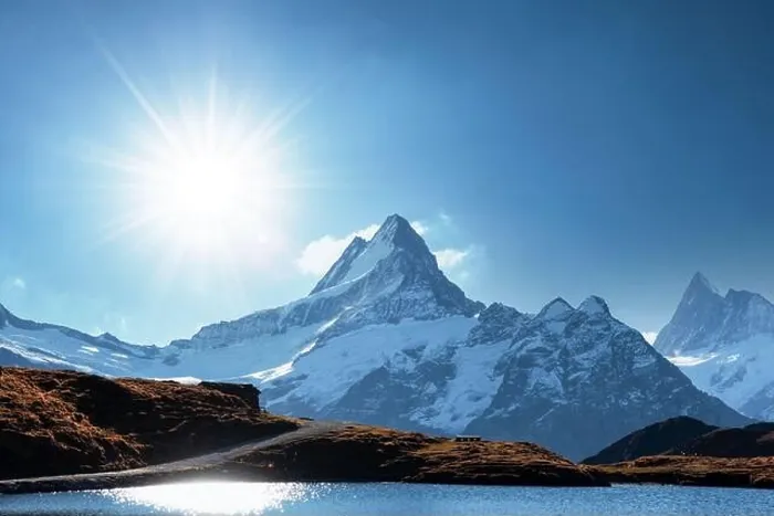 Framed Print : Bachalpsee lake in Swiss Alps mountains. Snowy peaks of Wetterhorn, Mittelhorn and Rosenhorn on background. Grindelwald valley, Switzerland Framed Print : Bachalpsee lake in Swiss Alps mountains. Snowy peaks of Wetterhorn, Mittelhorn and Rosenhorn on background. Grindelwald valley, Switzerland