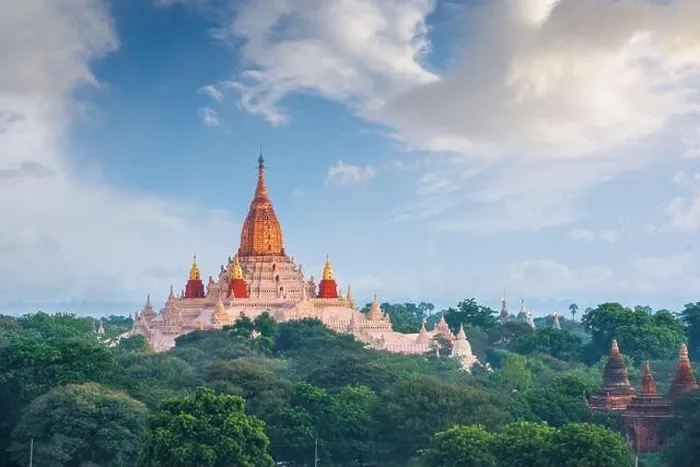 Framed Print : Bagan, Myanmar ancient temple ruins landscape with Ananda Temple in the archaeological zone Framed Print : Bagan, Myanmar ancient temple ruins landscape with Ananda Temple in the archaeological zone
