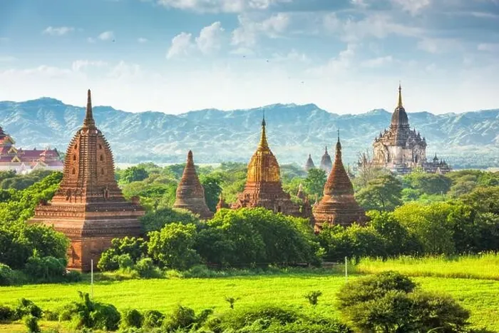 Framed Print : Bagan, Myanmar ancient temple ruins landscape in the archaeological zone in the afternoon