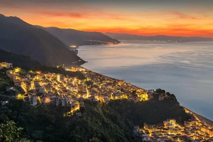 Framed Print : Bagnara Calabra, Italy cityscape overlooking the Tyrrhenian Sea at dusk Framed Print : Bagnara Calabra, Italy cityscape overlooking the Tyrrhenian Sea at dusk