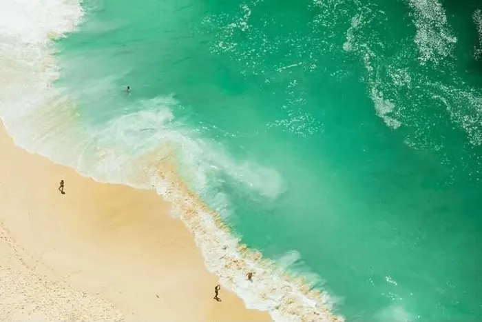 Framed Print : BALI, INDONESIA - DECEMBER 19, 2019: Drone shot of Kelingking beach Framed Print : BALI, INDONESIA - DECEMBER 19, 2019: Drone shot of Kelingking beach