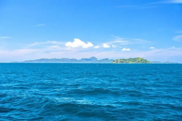 Framed Print : Bamboo Island and Ko Yung Mosquito Island, Ao Nang, Mueang Krabi District, Krabi, Andaman Sea, Thailand Framed Print : Bamboo Island and Ko Yung Mosquito Island, Ao Nang, Mueang Krabi District, Krabi, Andaman Sea, Thailand