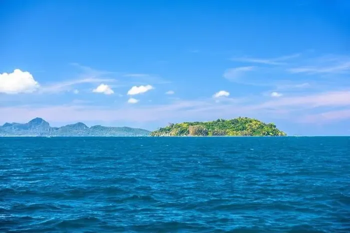 Framed Print : Bamboo Island and Ko Yung Mosquito Island, Ao Nang, Mueang Krabi District, Krabi, Andaman Sea, Thailand Framed Print : Bamboo Island and Ko Yung Mosquito Island, Ao Nang, Mueang Krabi District, Krabi, Andaman Sea, Thailand