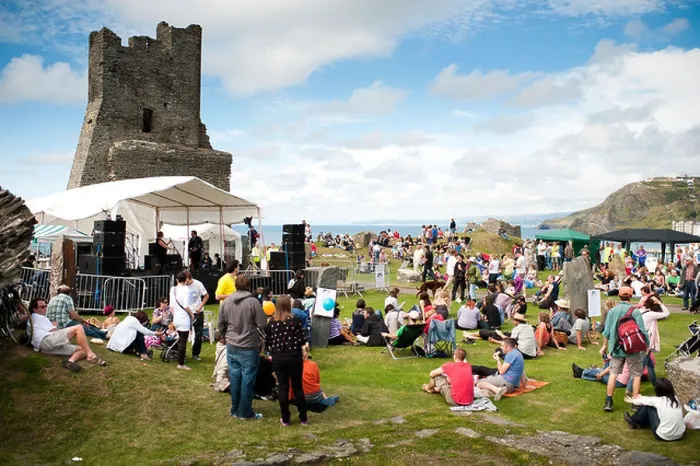 Framed Print : A band playing on stage, Roc y Castell / Castle Rock free music festival Aberystwyth Wales UK Framed Print : A band playing on stage, Roc y Castell / Castle Rock free music festival Aberystwyth Wales UK