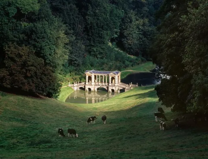 Framed Print : Bath, Prior Park, Blick vom Schloß über die palladianische Brücke Framed Print : Bath, Prior Park, Blick vom Schloß über die palladianische Brücke