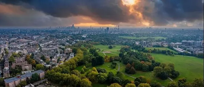 Framed Print : Beautiful aerial view of London with many green parks Framed Print : Beautiful aerial view of London with many green parks
