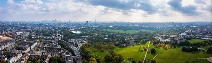 Framed Print : Beautiful aerial view of London with many green parks Framed Print : Beautiful aerial view of London with many green parks