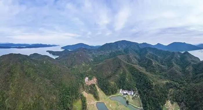 Framed Print : Beautiful aerial view of the remote village, Sham Chung, located in West Sai Kung Country Park, Hong Kong Framed Print : Beautiful aerial view of the remote village, Sham Chung, located in West Sai Kung Country Park, Hong Kong