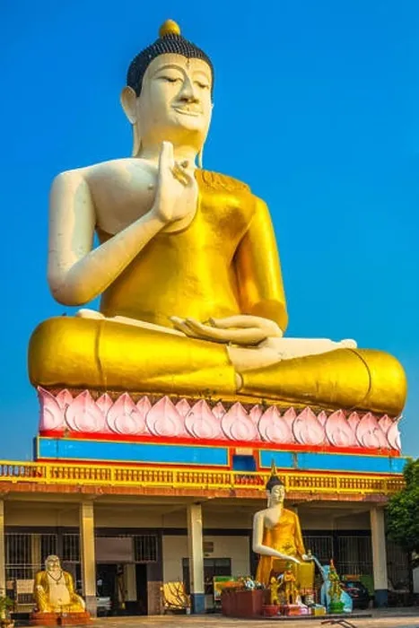 Framed Print : the beautiful big Buddha on the high mountain of what Loung Pu Tow in Pak Nam Pho Nakornsawan city Framed Print : the beautiful big Buddha on the high mountain of what Loung Pu Tow in Pak Nam Pho Nakornsawan city