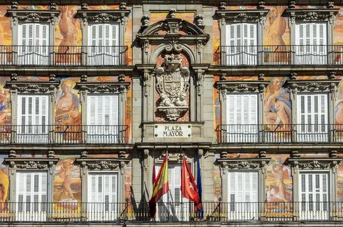 Framed Print : Detail of a beautiful building on Plaza Mayor (town square) in Madrid Spain Framed Print : Detail of a beautiful building on Plaza Mayor (town square) in Madrid Spain