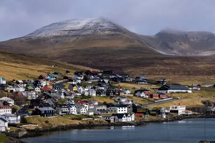 Framed Print : Beautiful country houses of Sandavagur village in Faroe Islands Framed Print : Beautiful country houses of Sandavagur village in Faroe Islands