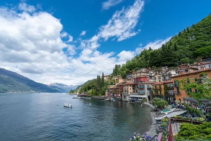 Framed Print : Beautiful landscape in Varenna - Como lake in Italy Framed Print : Beautiful landscape in Varenna - Como lake in Italy