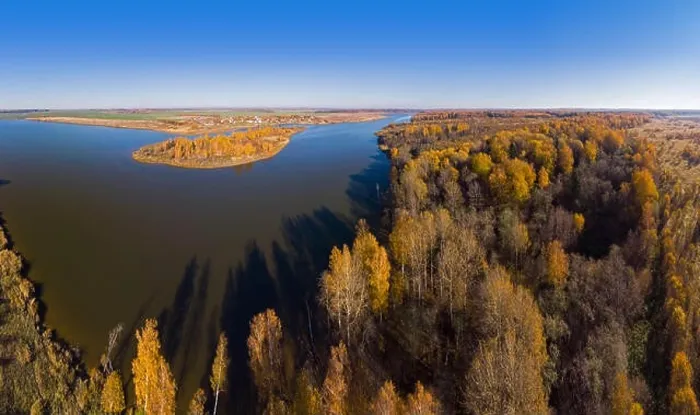 Framed Print : Beautiful panorama from the height of the autumn lake Framed Print : Beautiful panorama from the height of the autumn lake