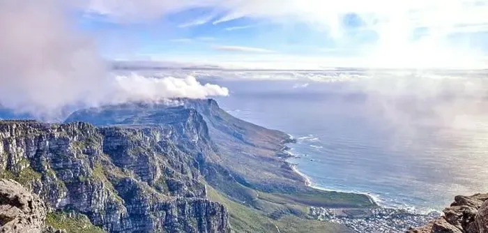 Framed Print : Beautiful scenic landscape of Table Mountain in Cape Town