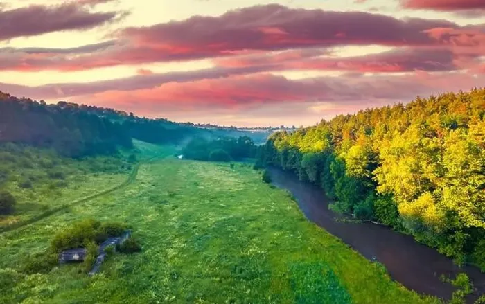 Framed Print : Beautiful summer scenery. Picturesque morning view of Strypa river Framed Print : Beautiful summer scenery. Picturesque morning view of Strypa river