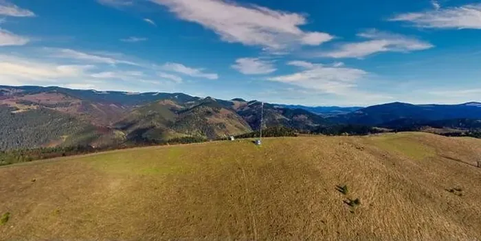 Framed Print : Beautiful winter nature aerial in the Carpathian Mountains, inspiration landscape realtime. Aerial panoramic drone shot Framed Print : Beautiful winter nature aerial in the Carpathian Mountains, inspiration landscape realtime. Aerial panoramic drone shot