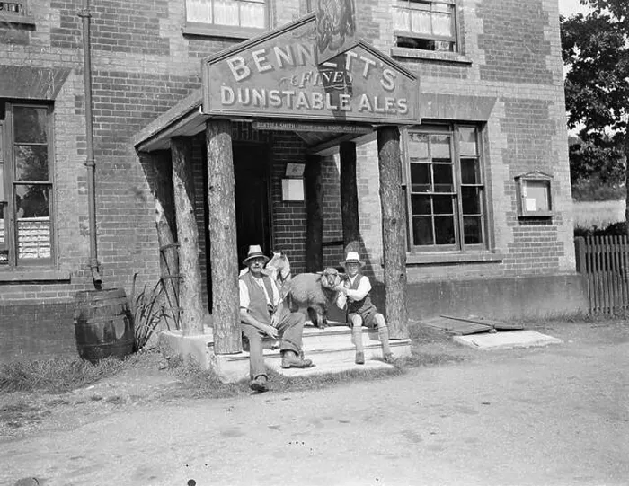 Framed Print : Bertie L Smith owner of public house. Bennetts Fine Dunstable Ales - 15 August 1932 Framed Print : Bertie L Smith owner of public house. Bennetts Fine Dunstable Ales - 15 August 1932