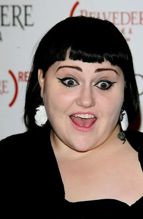 Framed Print : BETH DITTO BELVEDERE RED LAUNCHES WITH USHER HOLLYWOOD LOS ANGELES CALIFORNIA USA 10 February 2011 Framed Print : BETH DITTO BELVEDERE RED LAUNCHES WITH USHER HOLLYWOOD LOS ANGELES CALIFORNIA USA 10 February 2011