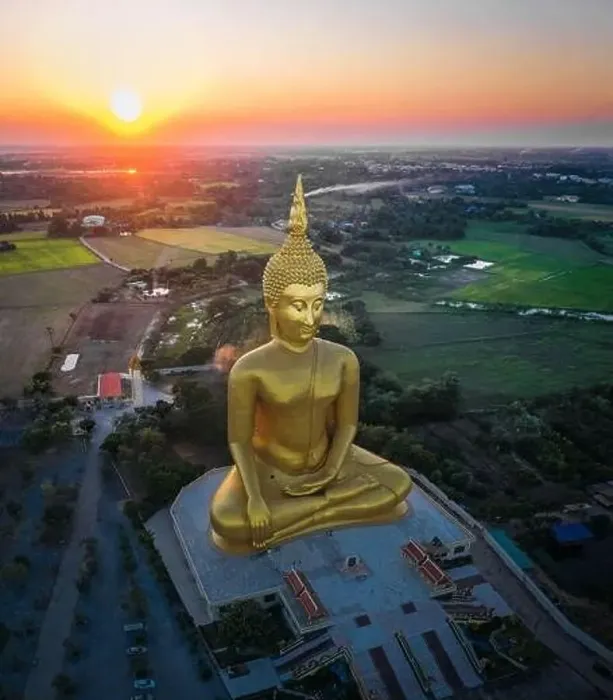 Framed Print : Big Buddha during sunset at Wat Muang in Ang Thong, Thailand Framed Print : Big Buddha during sunset at Wat Muang in Ang Thong, Thailand